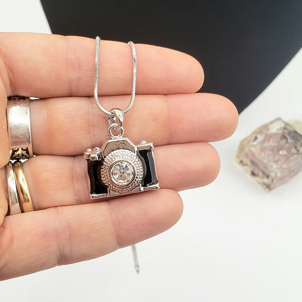 - White gold plating photo camera miniature